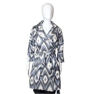 Vertigo Coat Size Medium NWT